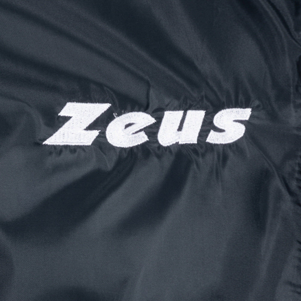 Zeus Chubasquero Marino
