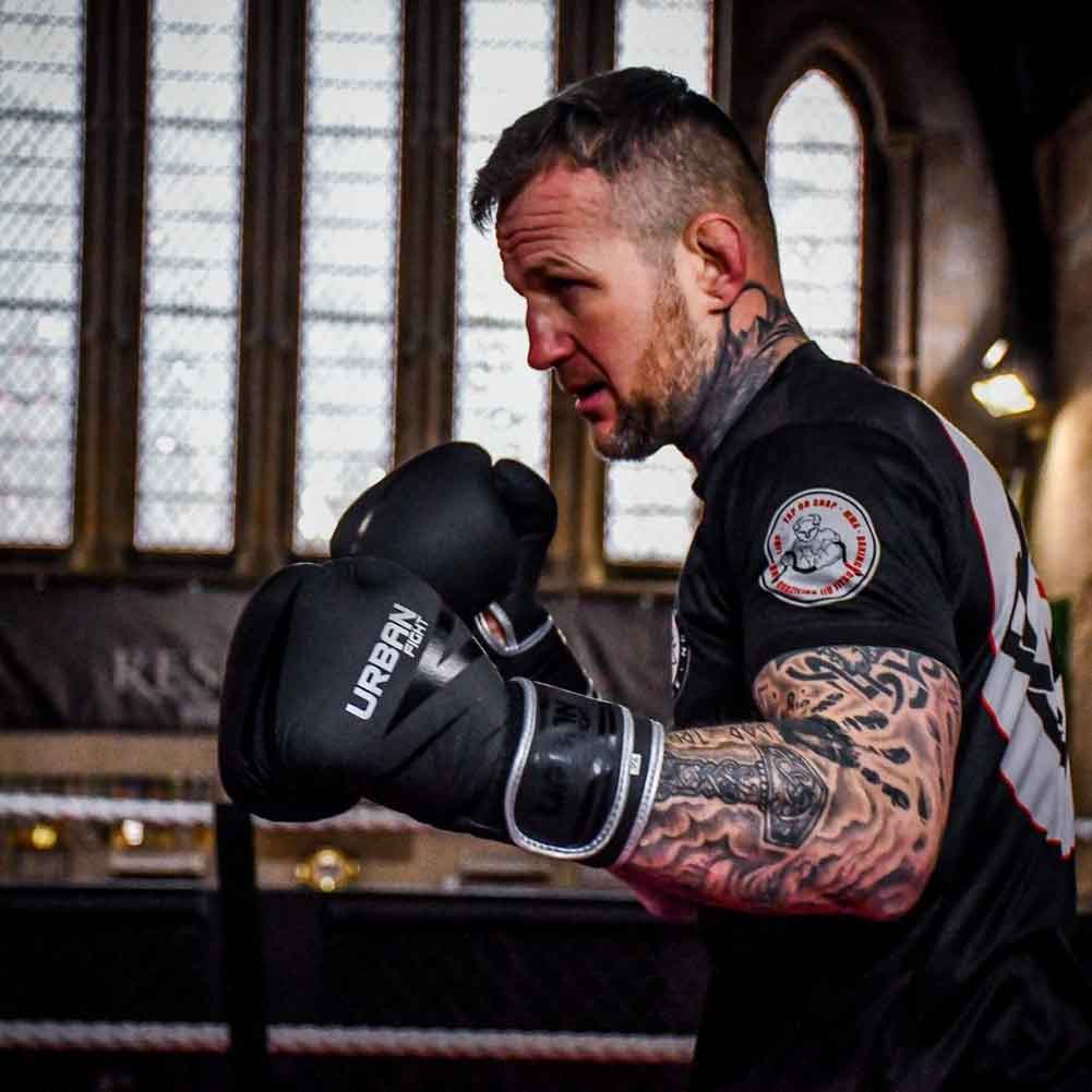Urban Fight Sparring Guantes de boxeo de cuero UFC00408BV